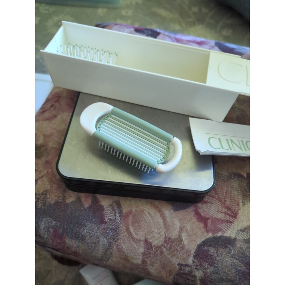 Vintage Clinique Hair Brush Comb Vented Ball Tip Bristle Travel Set - Picture 5 of 6
